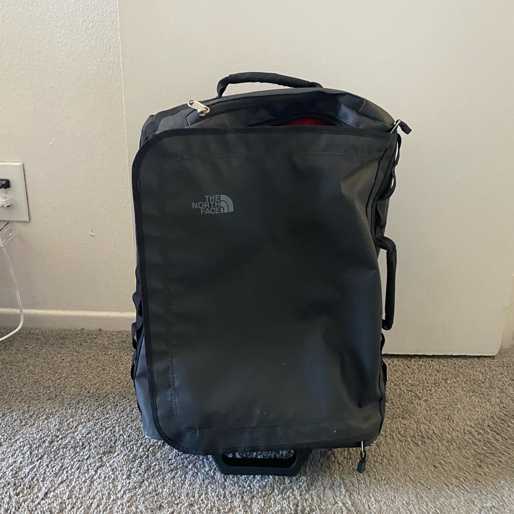 The north face carry on rolling luggage bag!